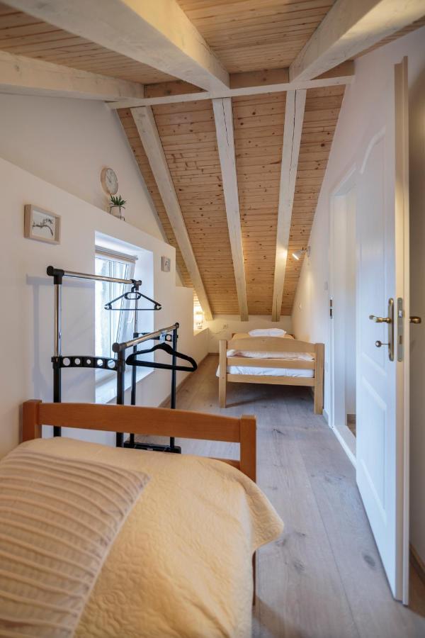 Apartments Bepi Komiža מראה חיצוני תמונה