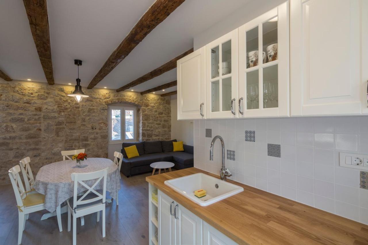 Apartments Bepi Komiža מראה חיצוני תמונה